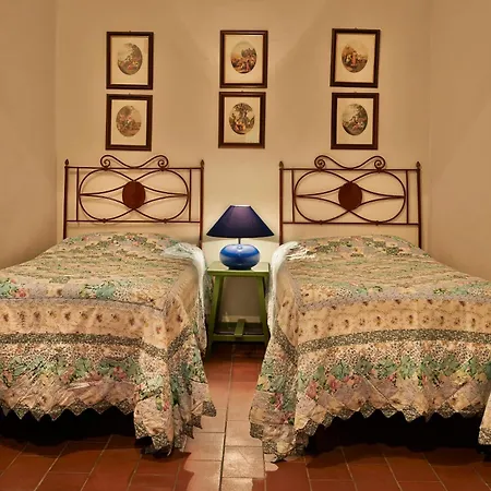 Colle Val D'Elsa - Agriturismo Bardeggiano Room photo
